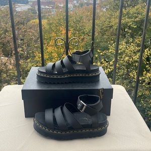 Doc Martens Blair Platform Sandal